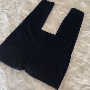 Navy/black woven Fabletics yoga pants